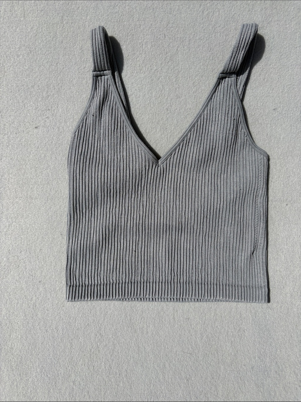 Wishlist Gray Ribbed V-Neck Tank Top - Picture 1 of 4